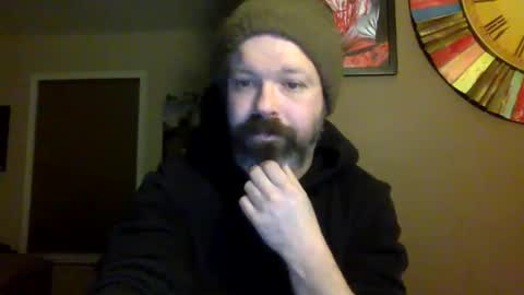 Shady online show from February 1, 5:39 am