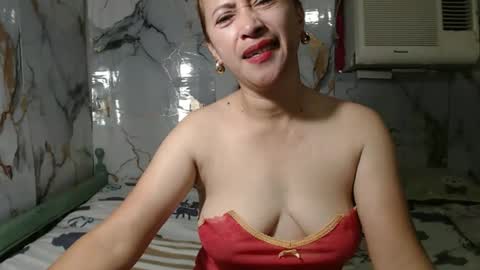 shai_shaiy online show from April 11, 7:45 am