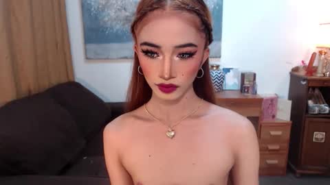 shaina online show from December 21, 10:39 pm