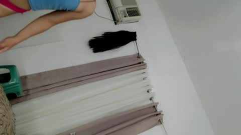 shaira_fucker online show from June 25, 11:15 am