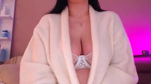 Mila online show from March 28, 6:24 am