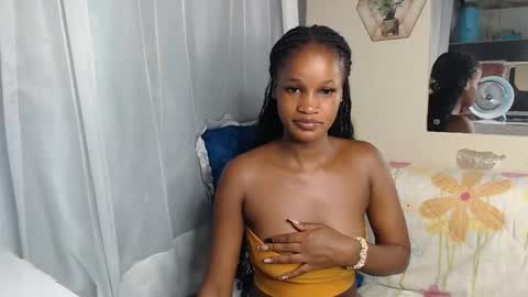 shaky xxx online show from October 2, 6:59 pm