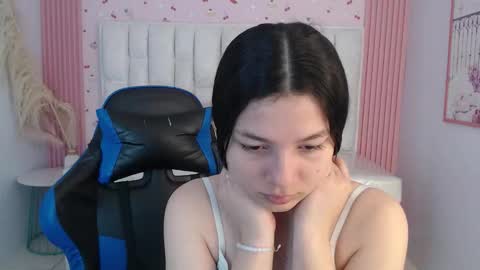 Shalon  online show from December 16, 1:27 pm