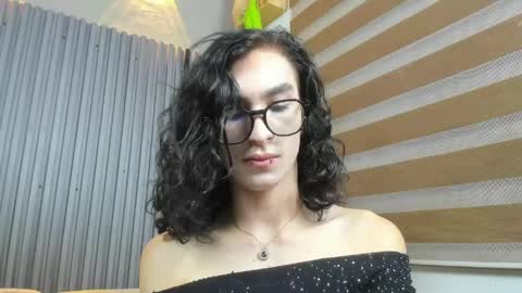 Snapshot of shammy_rosse chatting on May 16, 8:07 pm shammy_rosse online show from May 16, 8:07 pm