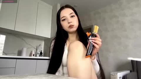 Viola online show from November 14, 6:45 am