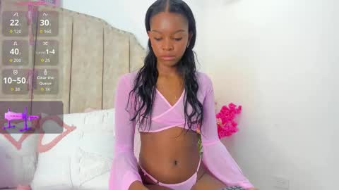 Shanel online show from March 11, 1:39 pm