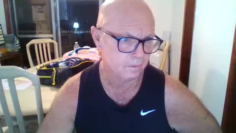 shaneo781570 online show from April 1, 10:49 am