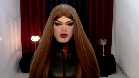 Snapshot of shanex01 chatting on January 21, 12:18 pm Shane X online show from January 21, 12:18 pm