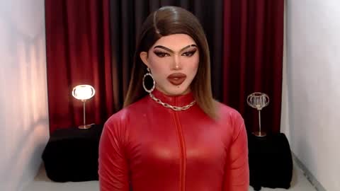 Snapshot of shanex01 chatting on February 10, 11:57 am Shane X online show from February 10, 11:57 am