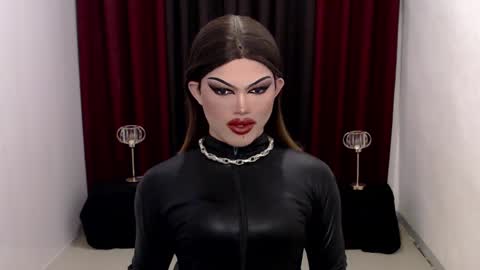 Snapshot of shanex01 chatting on March 6, 8:08 am Shane X online show from March 6, 8:08 am