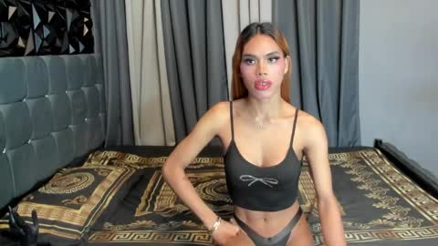 shanexx online show from April 8, 11:32 am