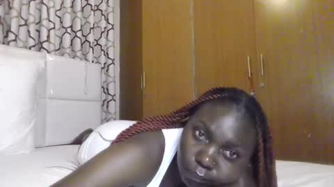 shania_lover online show from May 11, 4:26 pm