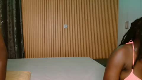 Shaniz online show from November 8, 3:56 pm