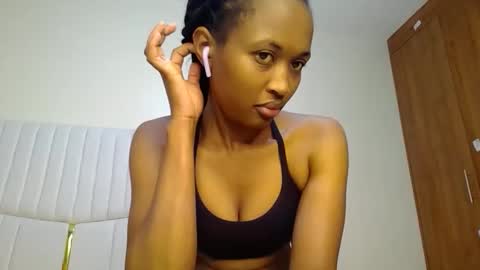 shanizz online show from February 2, 2:27 am