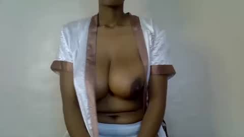 Snapshot of shanizzz chatting on September 25, 1:26 pm shanizz online show from September 25, 1:26 pm