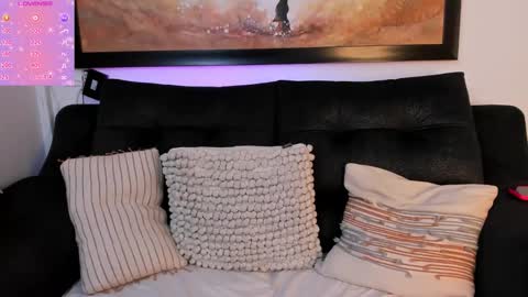 Snapshot of shannel__queen chatting on September 10, 8:42 pm shannel__queen online show from September 10, 8:42 pm