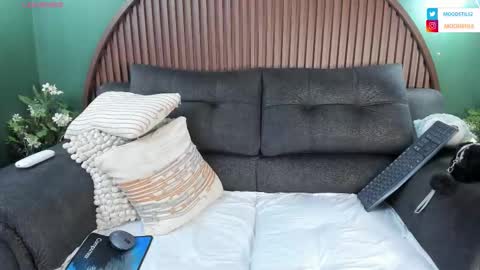 shannel__queen online show from February 9, 8:02 pm