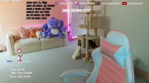 Snapshot of shannonblooms chatting on November 10, 11:42 am Shanmais online show from November 10, 11:42 am