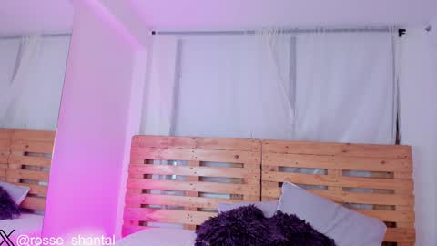 Snapshot of shanon_brown1 chatting on September 18, 12:29 pm Shantal online show from September 18, 12:29 pm