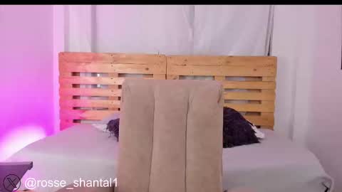 Snapshot of shanon_brown1 chatting on October 3, 12:02 pm Shantal online show from October 3, 12:02 pm