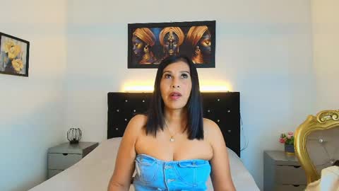  Shanon  online show from May 12, 7:22 pm