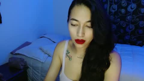 Snapshot of shantal_d03 chatting on February 12, 2:14 am shantal_d03 online show from February 12, 2:14 am