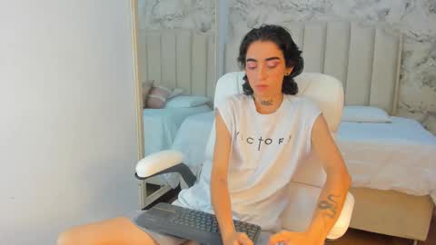 Shantal online show from October 24, 3:36 am