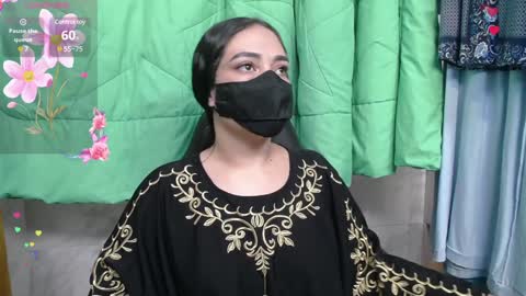 Snapshot of shantalakrisha chatting on January 4, 11:33 am Shantala online show from January 4, 11:33 am
