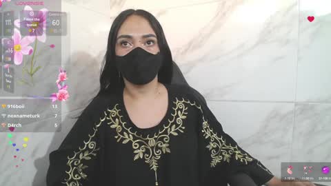 Snapshot of shantalakrisha chatting on January 17, 1:04 am Shantala online show from January 17, 1:04 am