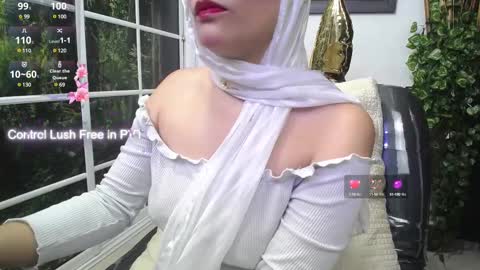 Snapshot of shantalakrisha chatting on February 26, 11:41 am Shantala online show from February 26, 11:41 am