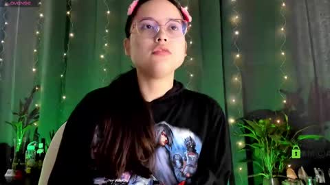 Snapshot of shantalcerezo chatting on February 18, 7:41 pm Cat-FOLLOWME and we talk IGshantal cerezo online show from February 18, 7:41 pm