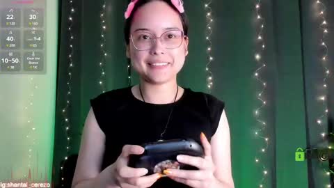 Snapshot of shantalcerezo chatting on February 22, 1:22 am Cat-FOLLOWME and we talk IGshantal cerezo online show from February 22, 1:22 am