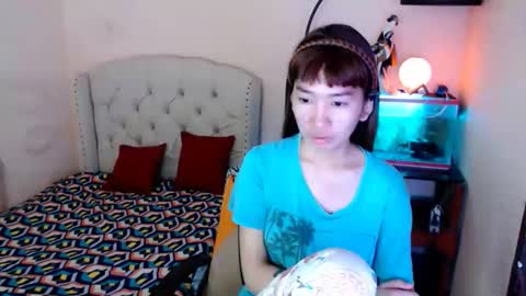 Snapshot of shantalfoxxy chatting on October 22, 12:55 am SHANTA FOX s online show from October 22, 12:55 am