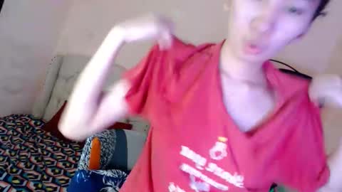 Snapshot of shantalfoxxy chatting on October 31, 4:02 am SHANTA FOX s online show from October 31, 4:02 am