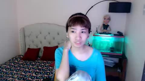 SHANTA FOX  s online show from January 6, 2:04 am