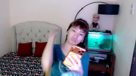 SHANTA FOX  s online show from January 16, 2:10 pm