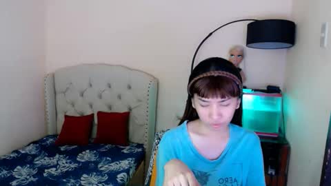 SHANTA FOX  s online show from March 16, 1:00 am