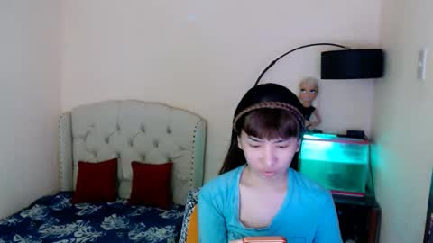 SHANTA FOX  s online show from March 22, 12:47 am