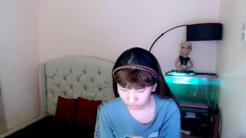 SHANTA FOX  s online show from April 12, 12:59 am