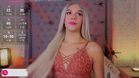 Shantal Jones online show from October 19, 8:09 pm