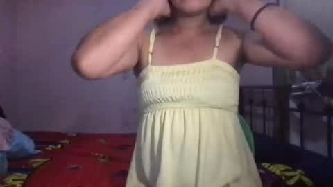 shantallee online show from February 11, 8:26 am