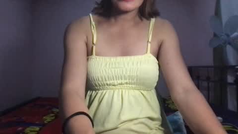 shantallee online show from February 17, 9:35 am