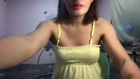 shantallee online show from March 4, 12:55 pm