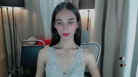 Snapshot of shantallfuckdoll chatting on May 12, 10:56 am shantallfuckdoll online show from May 12, 10:56 am