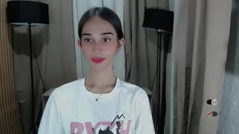Snapshot of shantallfuckdoll chatting on May 19, 8:20 am shantallfuckdoll online show from May 19, 8:20 am