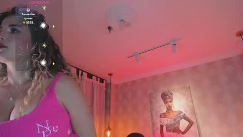 Snapshot of shantalll__ chatting on April 29, 11:14 am Shantal online show from April 29, 11:14 am