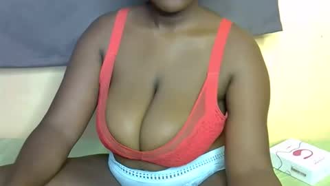 shante_dixon online show from November 6, 5:58 pm