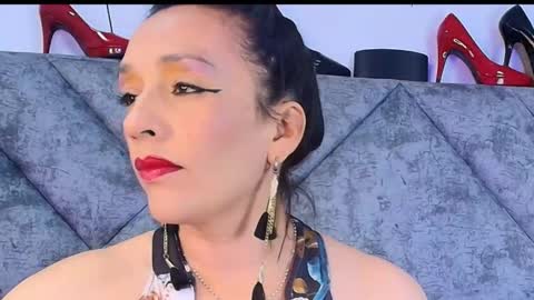 shantey online show from January 8, 2:30 pm