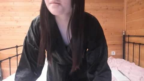 Snapshot of shanti_fo chatting on February 12, 2:56 pm shanti fo online show from February 12, 2:56 pm