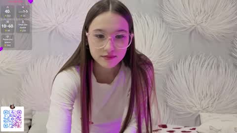 Snapshot of shaquitaalcosiba chatting on February 4, 8:14 pm Alica online show from February 4, 8:14 pm